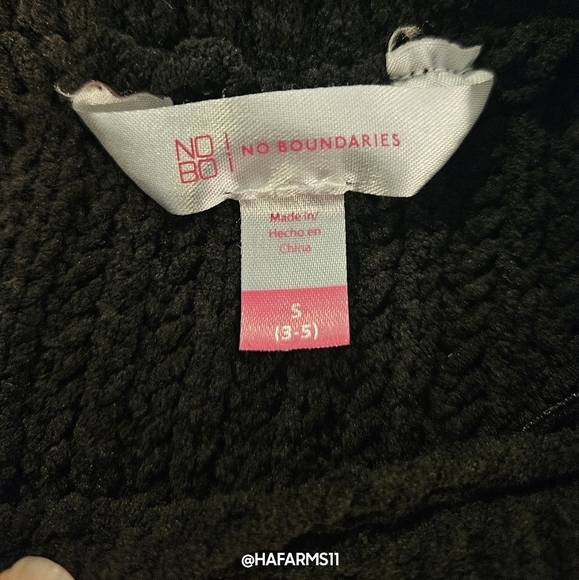 Fringe Sweater Top - Picture 3 of 5